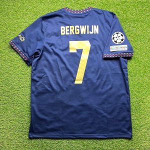 2022/2023 Uit #7 BERGWIJN