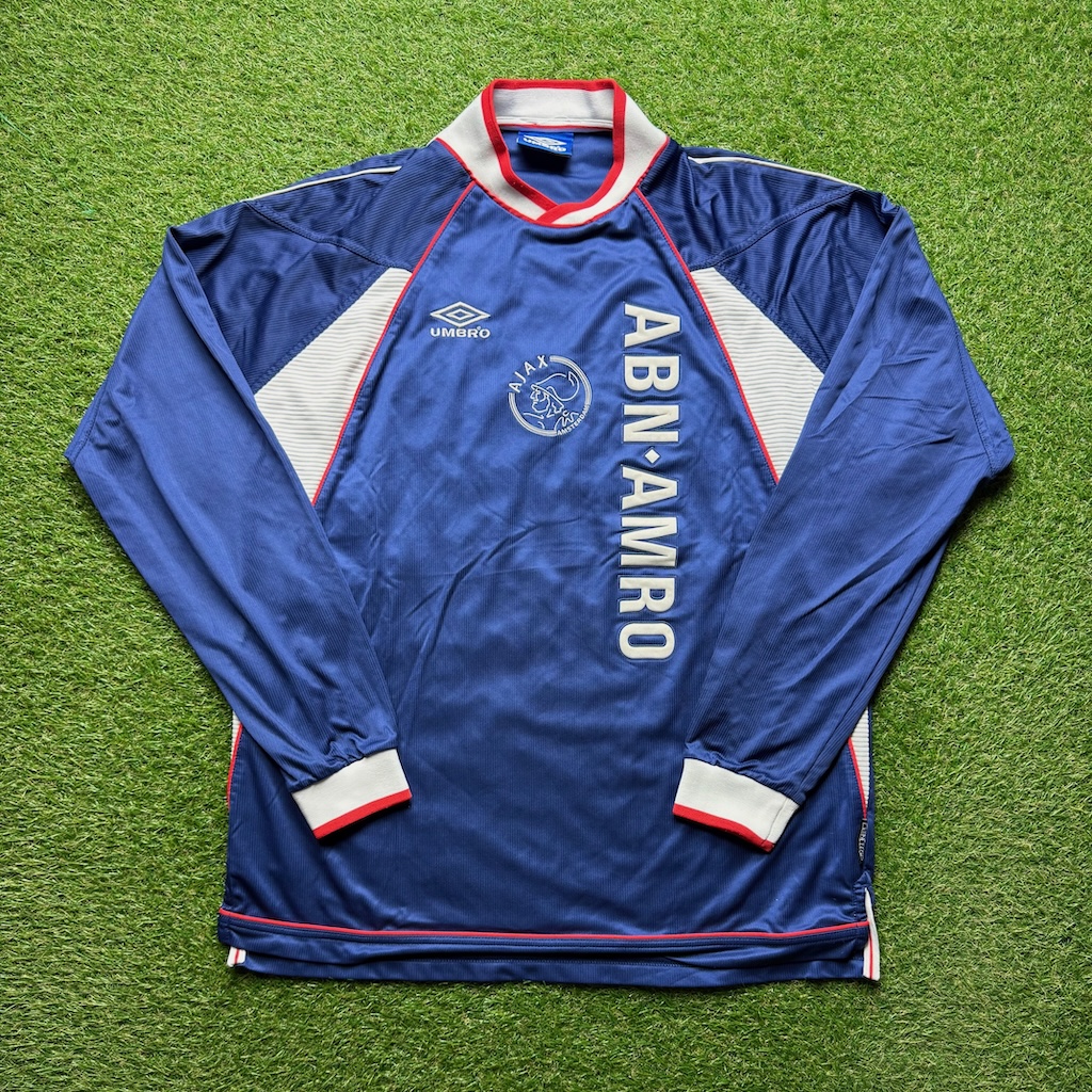 1999/2000 Uit Player Issued